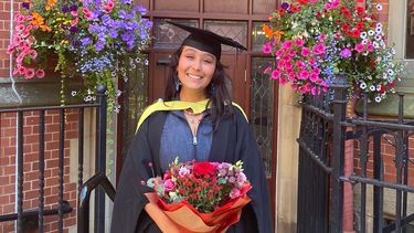 A photo of Charlotte Flores.